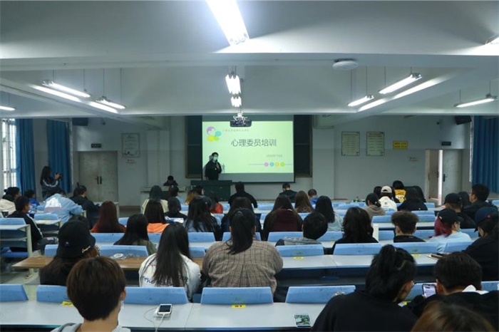 新學期，新環境，新心情 文化藝術咨詢服務的啟航